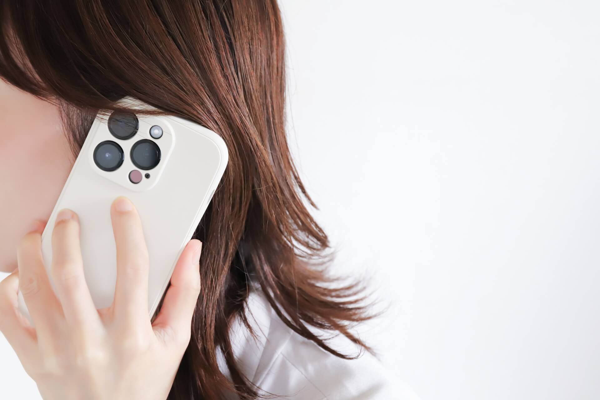 夜間の急なトラブルも安心！正しい受付時間の確認方法